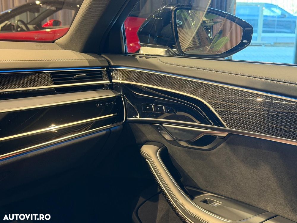 Audi A8 55 TFSI quattro Tiptronic MHEV - 33