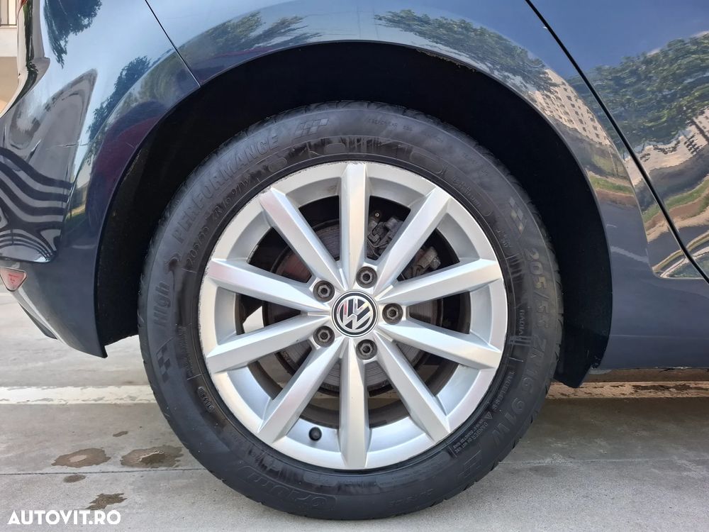 Volkswagen Golf 1.6 TDI DPF BMT Highline - 14