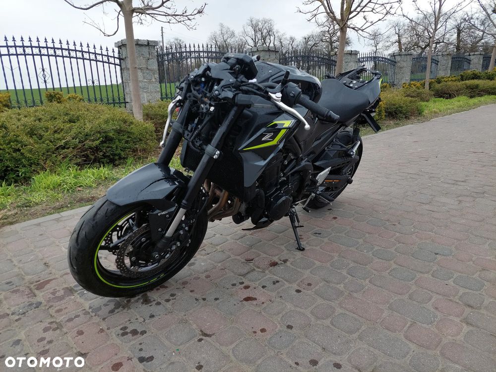 Kawasaki Z 900 - 1