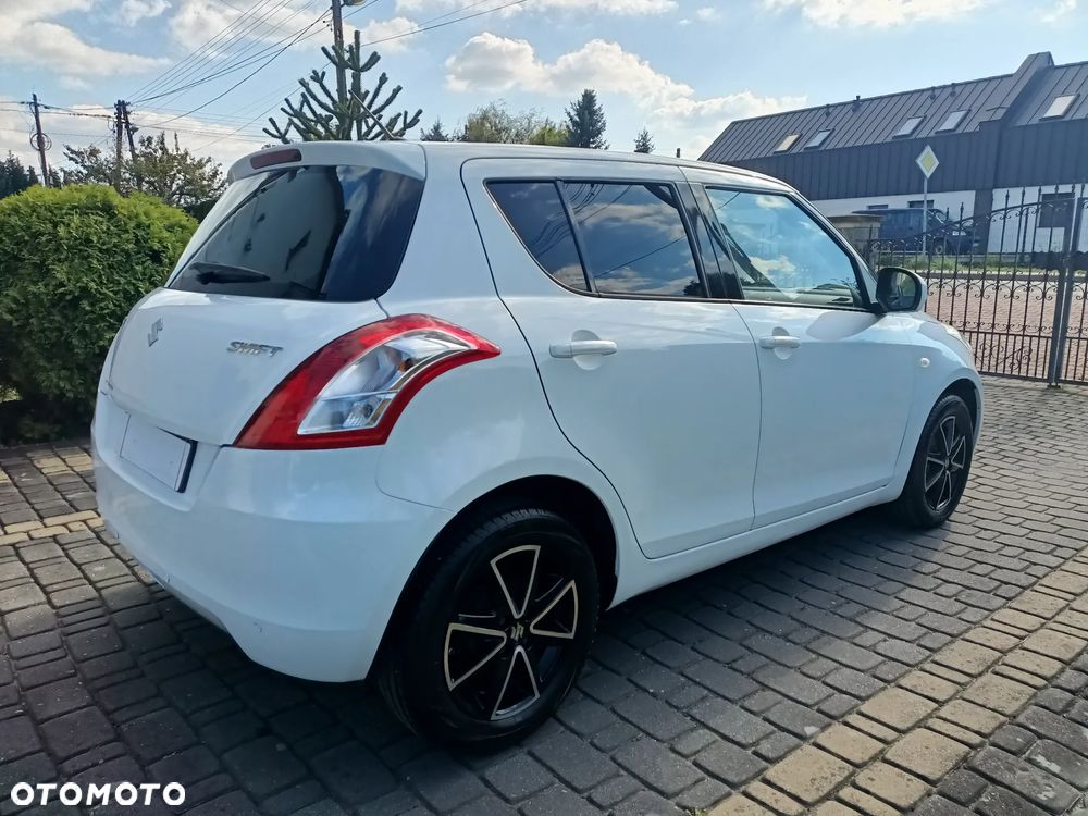 Suzuki Swift - 5