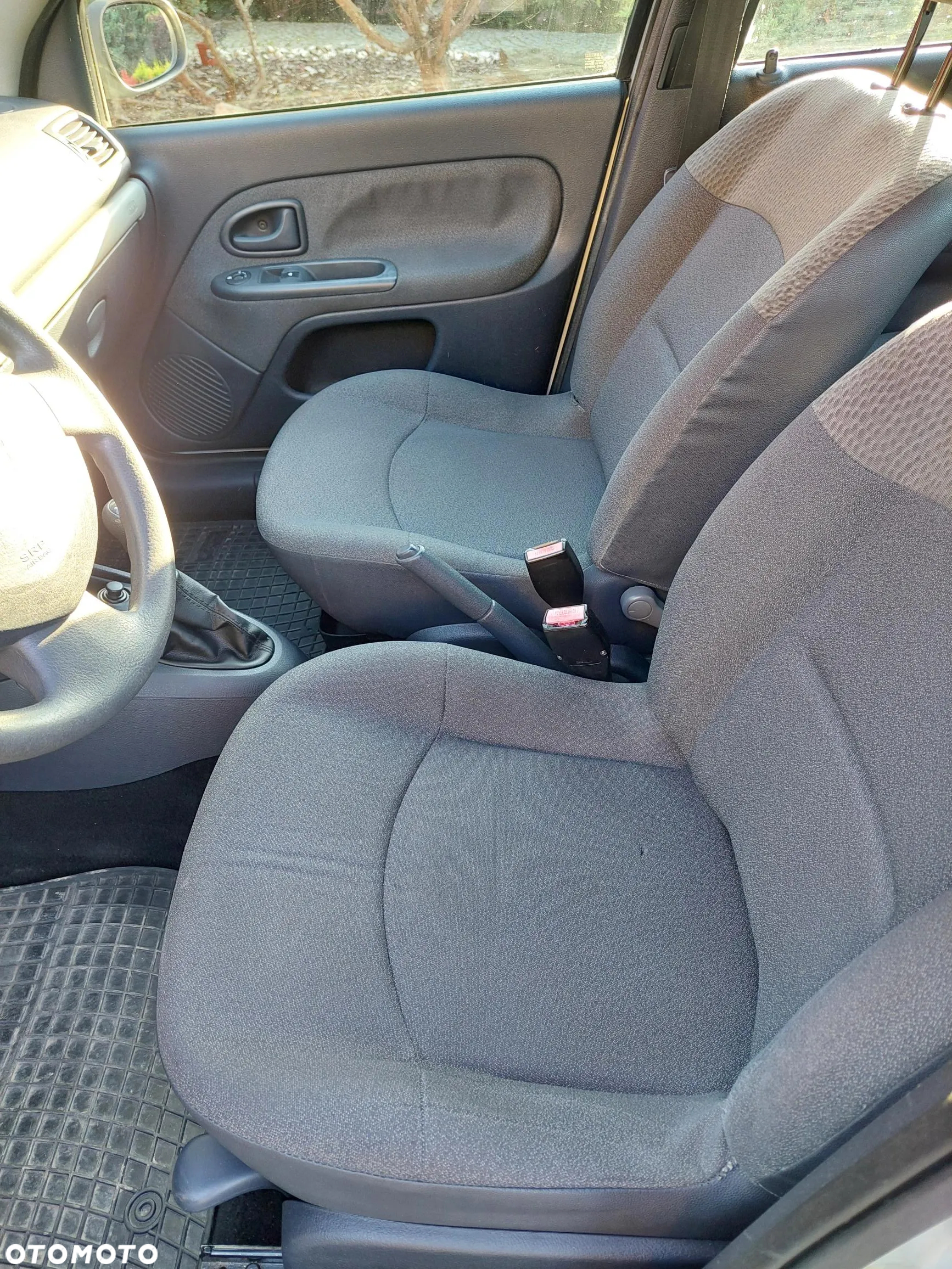 Renault Clio 1.5 dCi Alize - 14