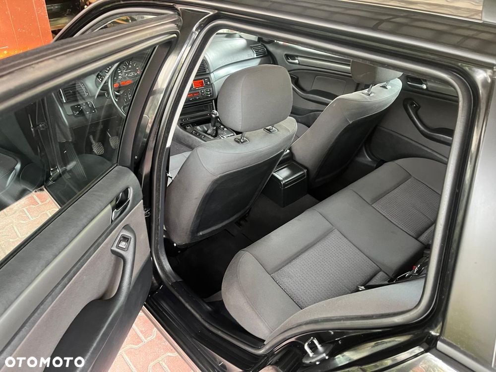 BMW Seria 3 - 11