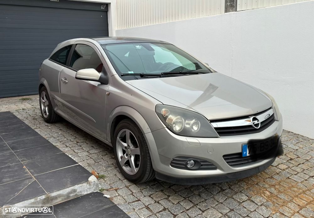 Opel Astra GTC 1.3 CDTi - 2