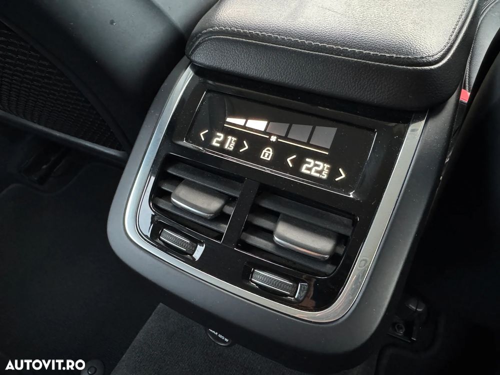 Volvo V60 D4 Momentum Pro - 15