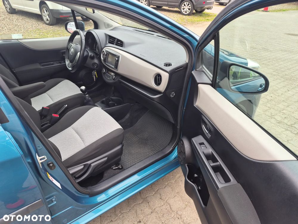 Toyota Yaris 1.33 Prestige - 23