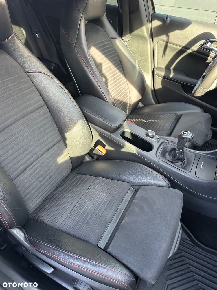 Mercedes-Benz Klasa A 180 (BlueEFFICIENCY) AMG Sport - 13