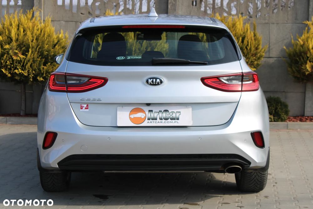 Kia Ceed 1.4 T-GDI GT-Line DCT - 16