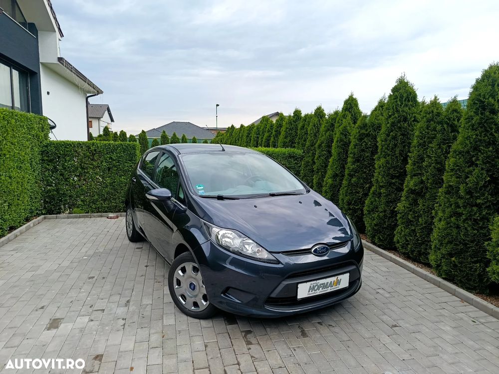 Ford Fiesta - 2