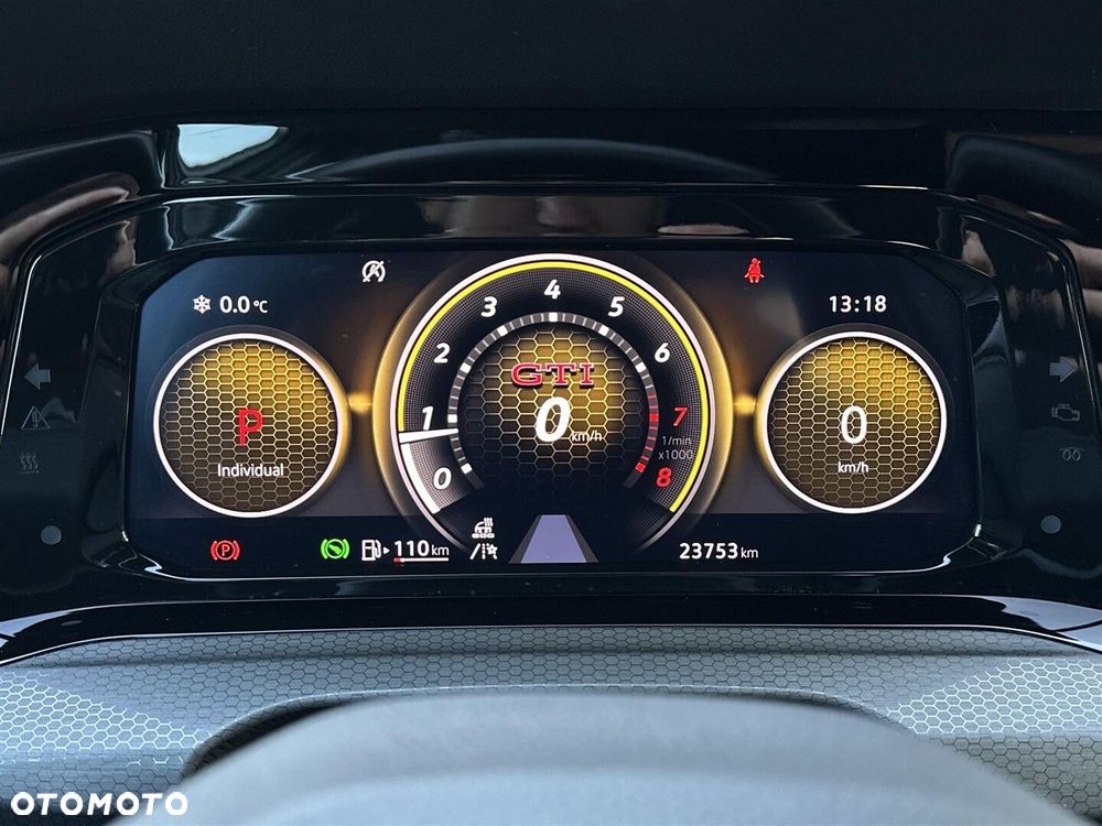 Volkswagen Golf 2.0 TSI GTI DSG - 17