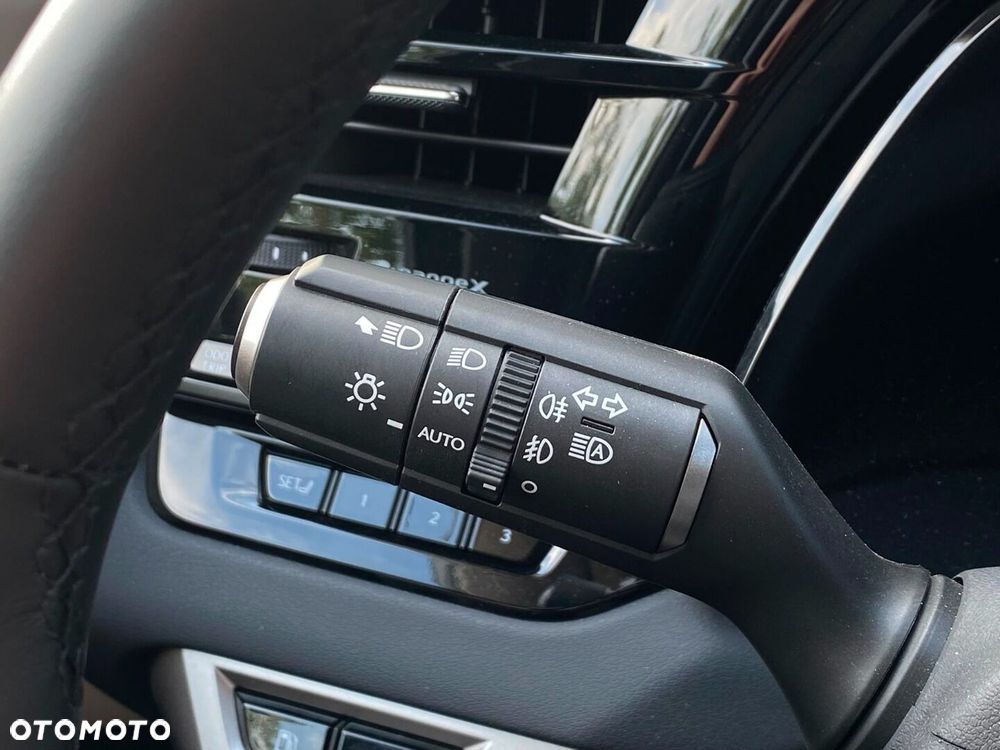 Lexus RX 350h F Sport Design - 27