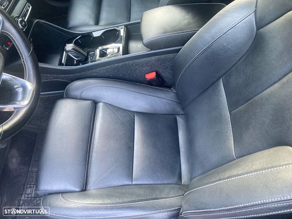 Volvo XC 40 1.5 T5 PHEV R-Design - 13