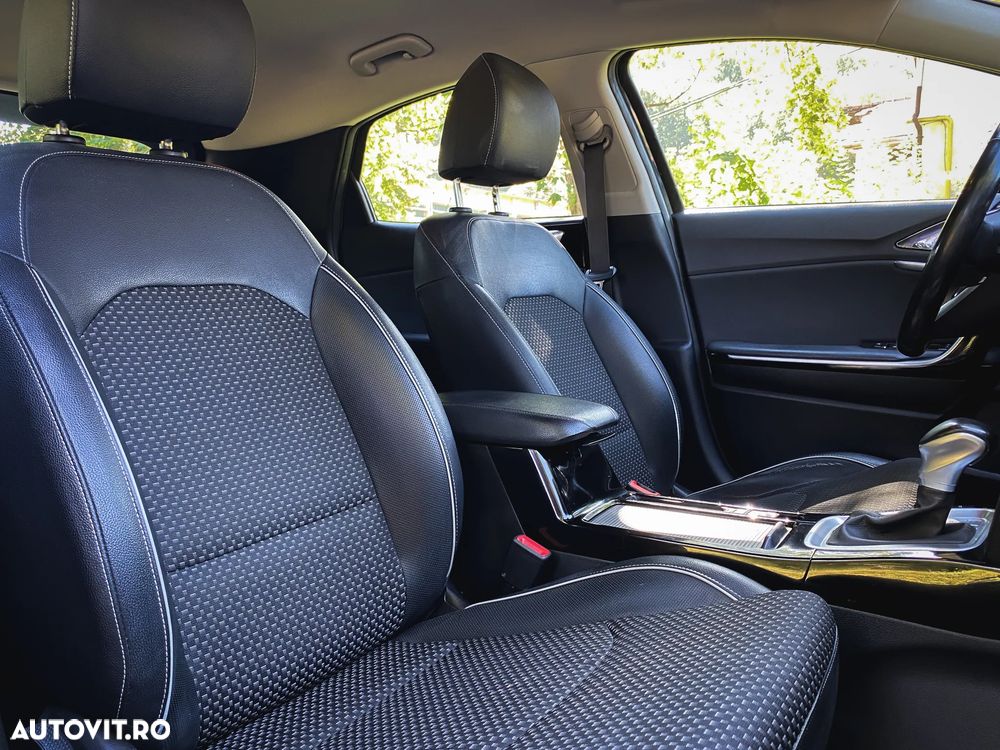 Kia XCeed 1.4 T-GDI 7DCT Style+ - 18
