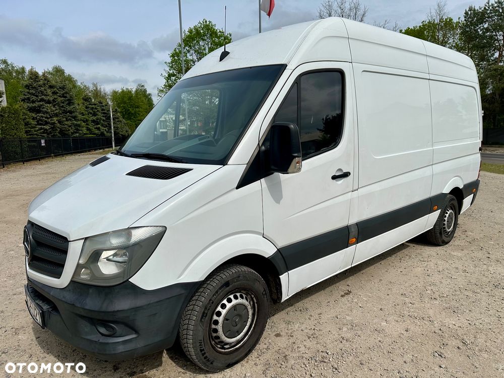 Mercedes-Benz Sprinter - 9