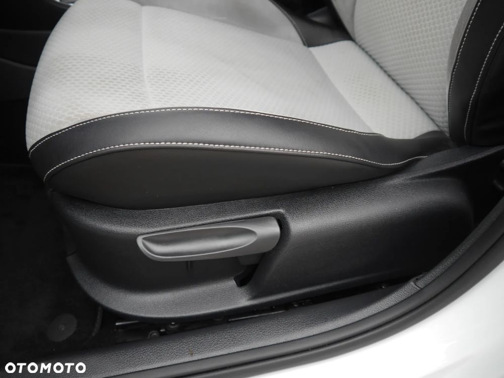 Volkswagen Polo Cross 1.6 TDI DPF - 19