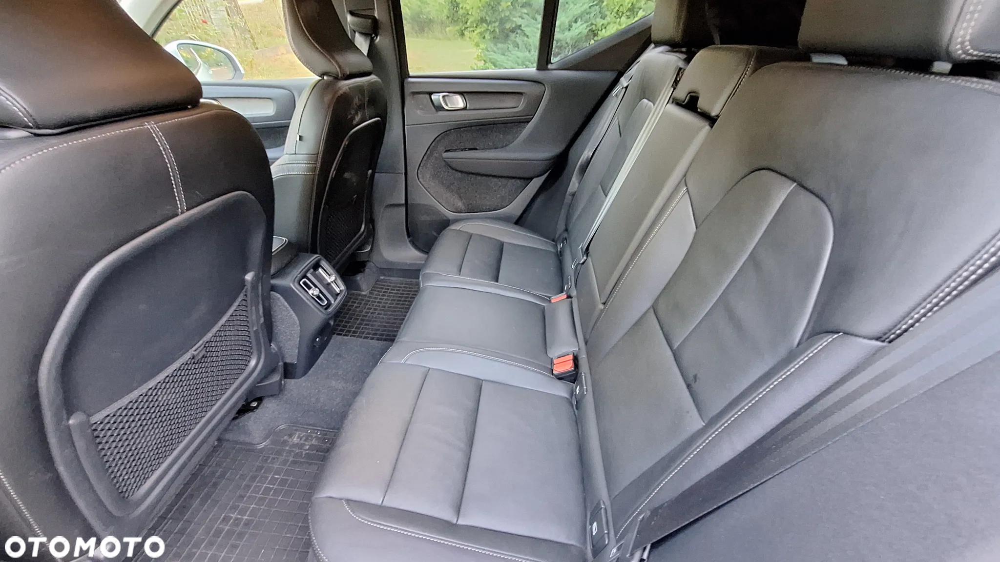 Volvo XC 40 B4 B AWD DKG Inscription - 22