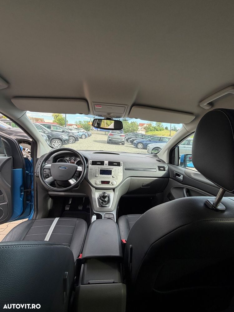 Ford Kuga 2.0 TDCi 4x4 Titanium - 19