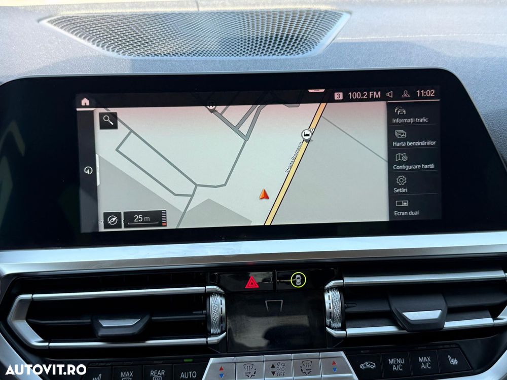 BMW Seria 3 320d xDrive AT Luxury Line - 15