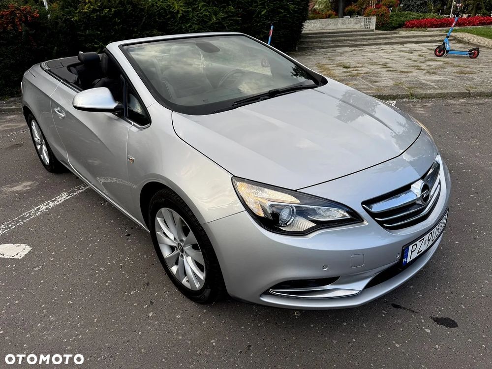 Opel Cascada - 2