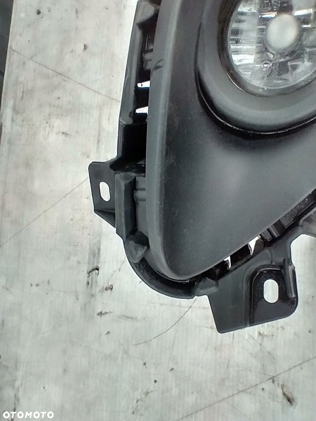 Halogen lewy z kratka oslona Mazda 6 GJ GH GHR4-50C21 - 5