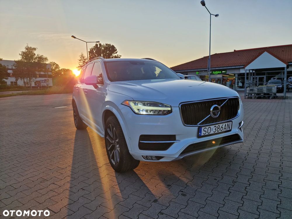 Volvo XC 90 T6 AWD Geartronic Momentum - 1