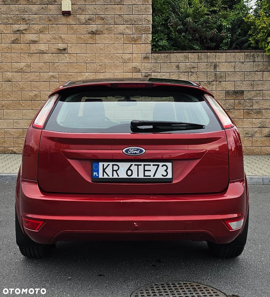 Ford Focus 1.6 Ti-VCT Titanium - 10
