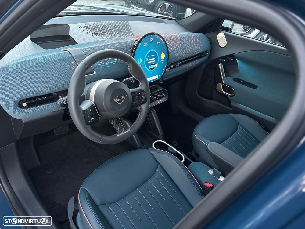 MINI Aceman E Favoured S + - 17