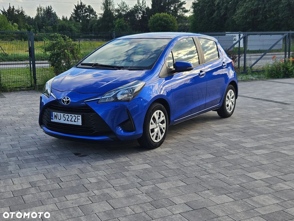 Toyota Yaris 1.5 Premium - 1
