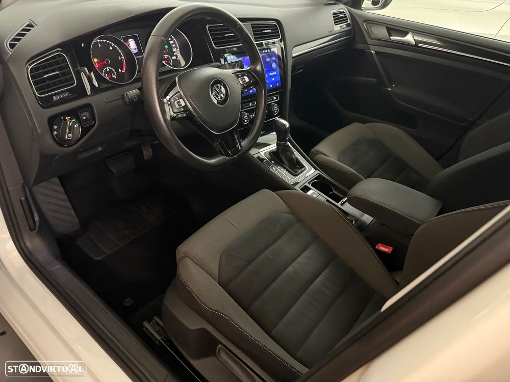 VW Golf 1.6 TDi DPF BlueMotion DSG Style - 18