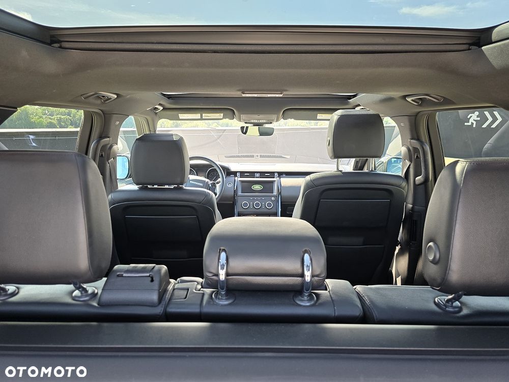 Land Rover Discovery 3.0 Si6 SE - 19
