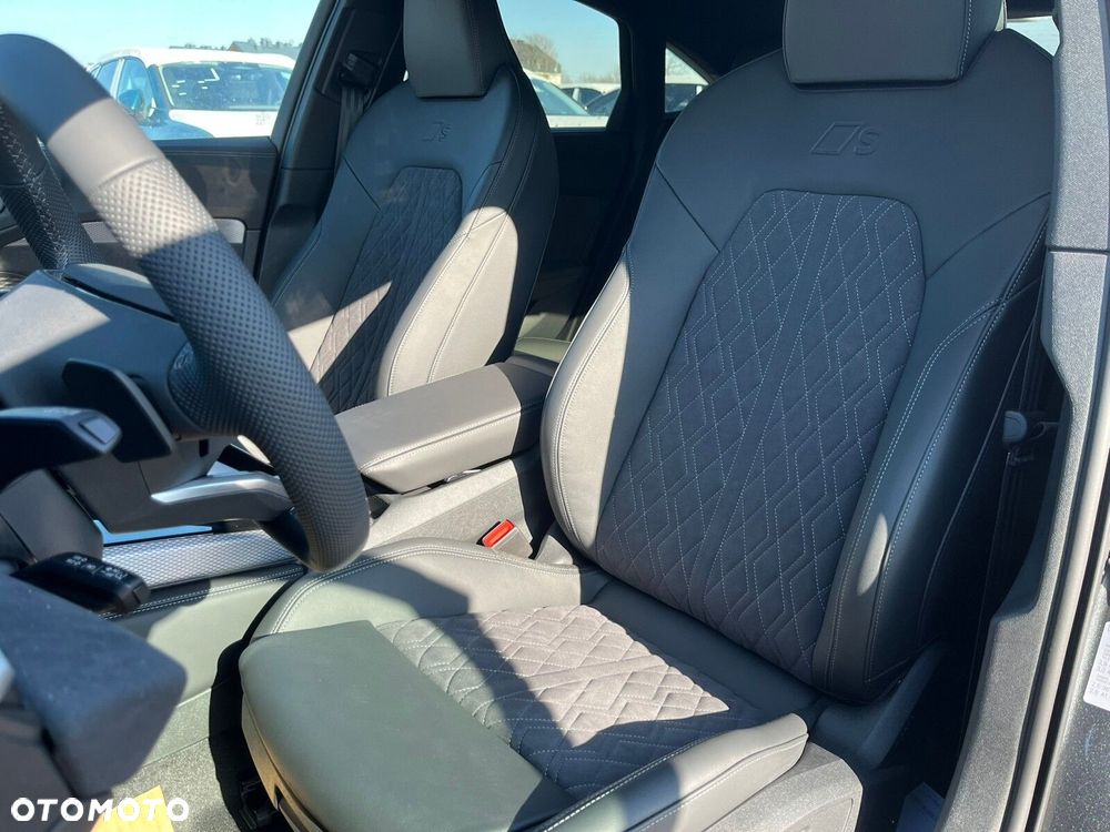 Audi A5 Limousine - 11