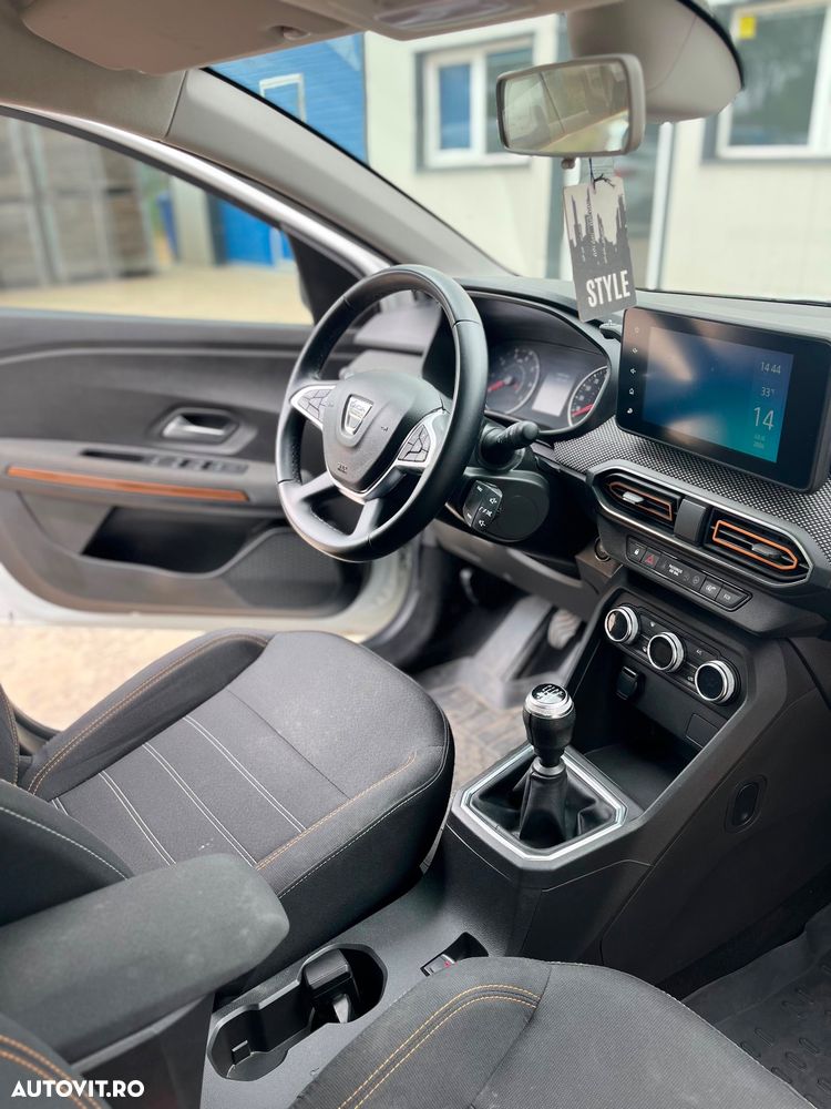 Dacia Sandero Stepway TCe 90 MT6 Essential - 5