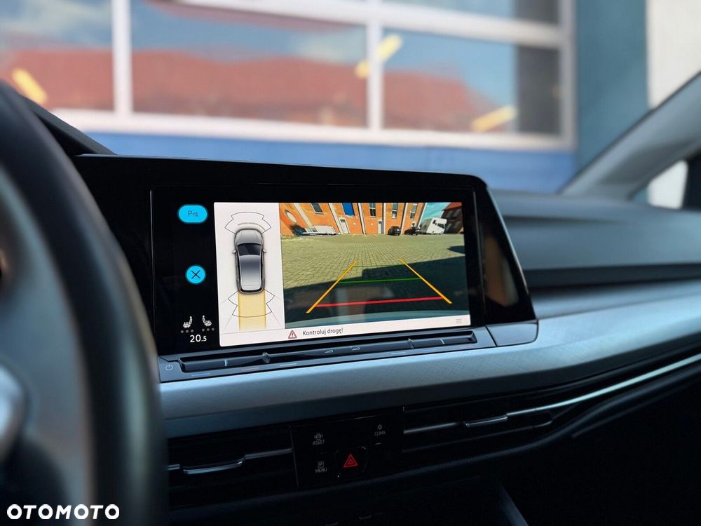 Volkswagen Golf 1.0 eTSI Life DSG - 23