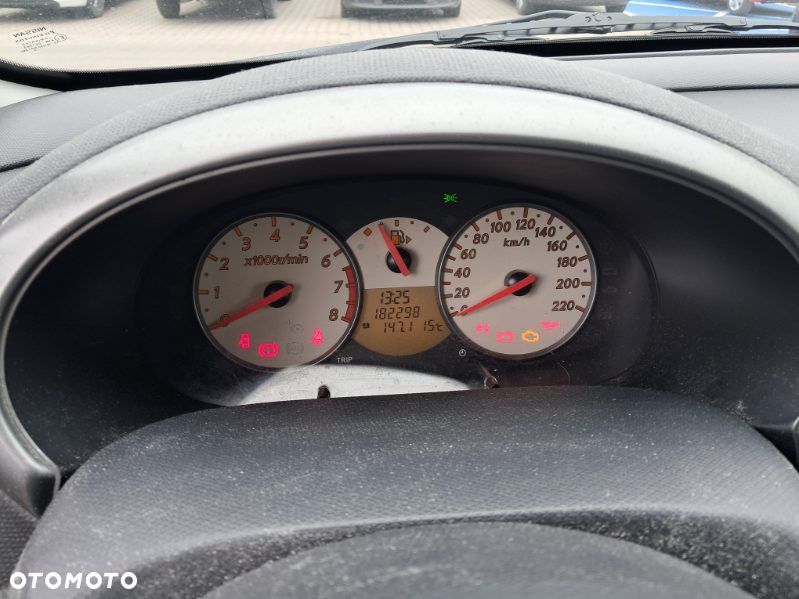 Nissan Micra 1.2 Visia - 5