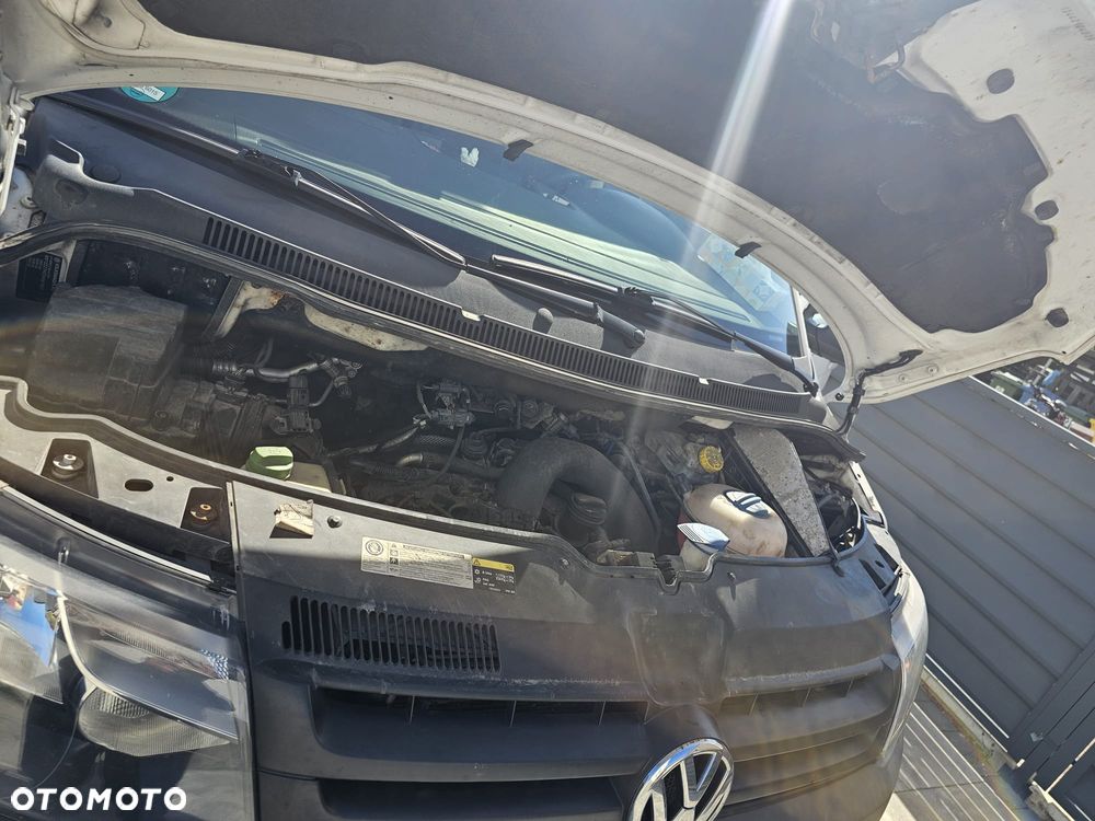 Volkswagen Transporter - 8