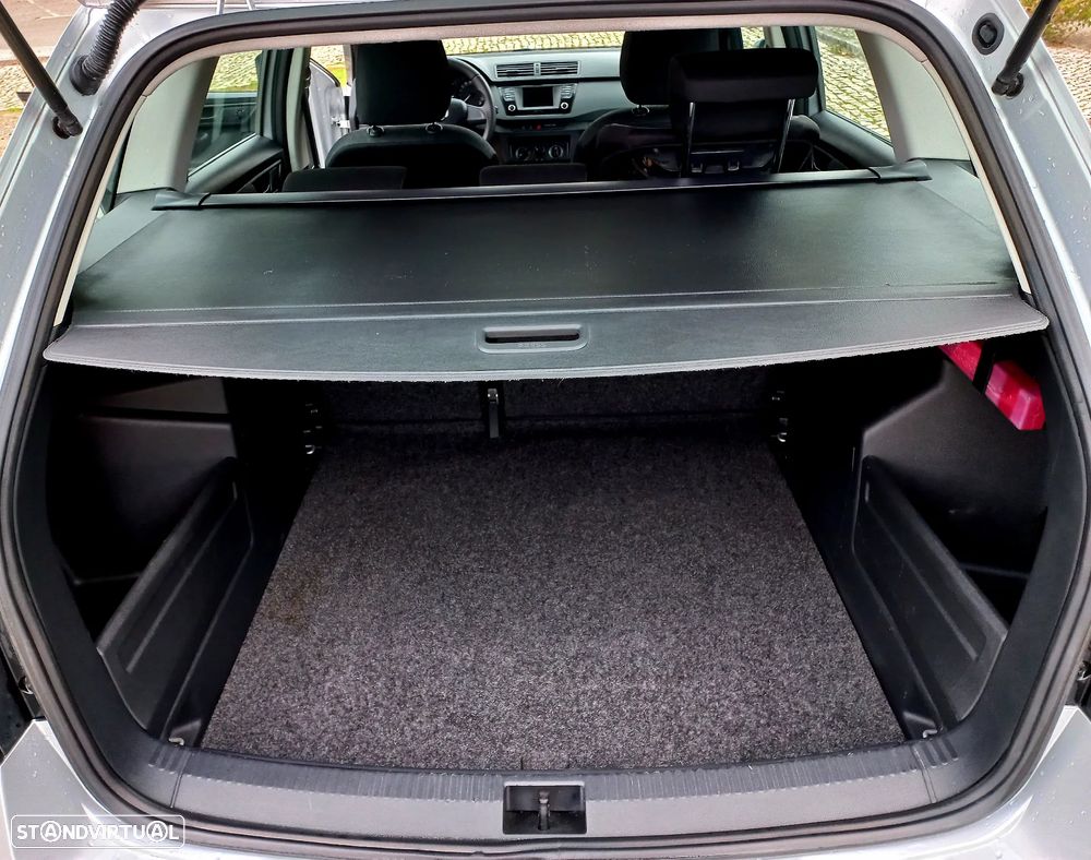 Skoda Fabia Break 1.0 Active Plus - 11