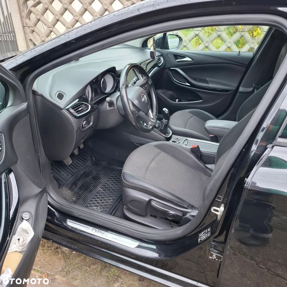 Opel Astra 1.6 CDTI Dynamic S&S - 21