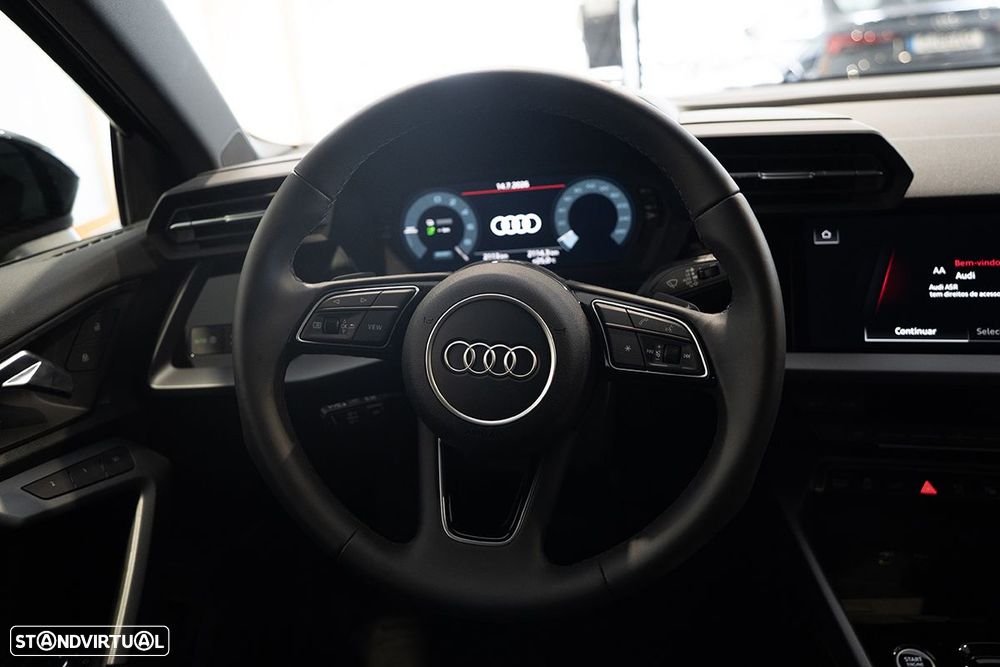 Audi A3 Allstreet 40 TFSIe SE Business - 15