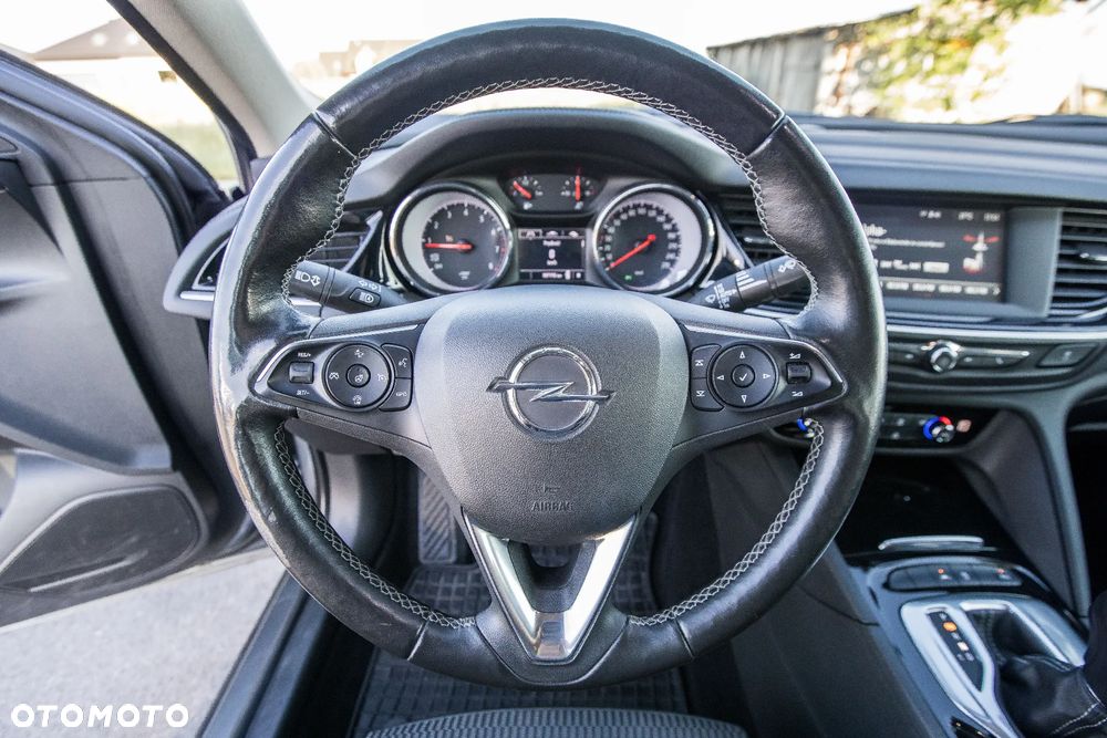 Opel Insignia 1.5 T Innovation S&S - 16