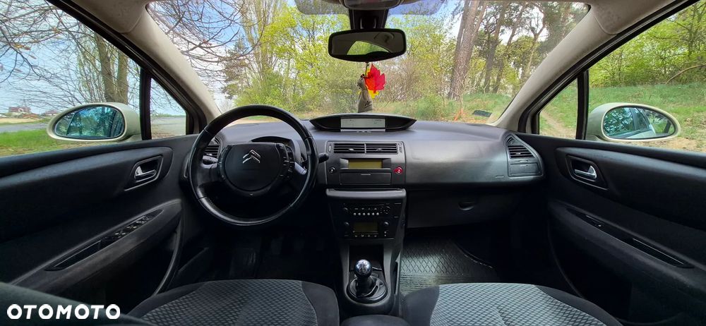 Citroën C4 1.6 16V Style - 9