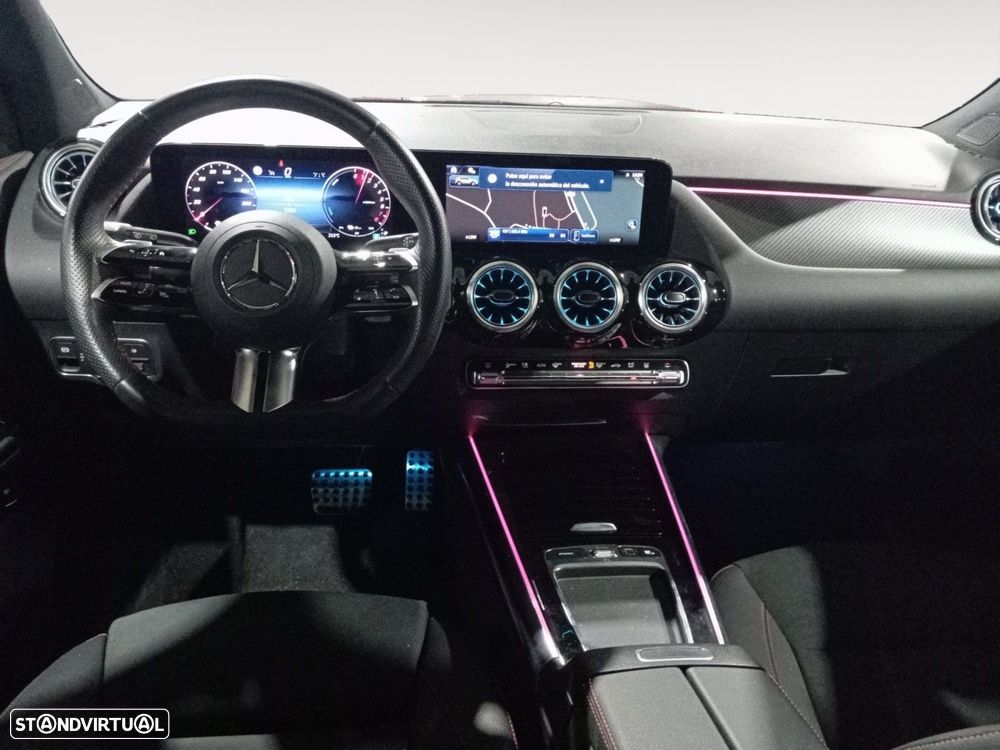 Mercedes-Benz GLA 250 e - 11