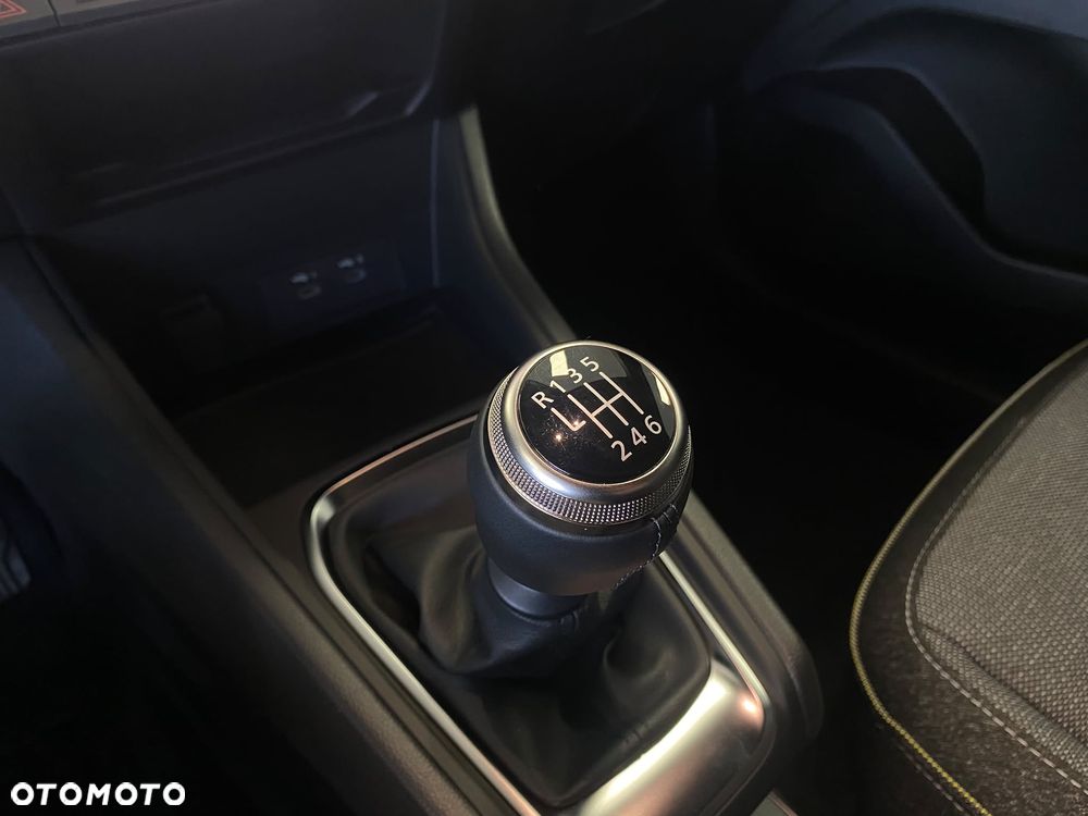 Renault Captur - 13