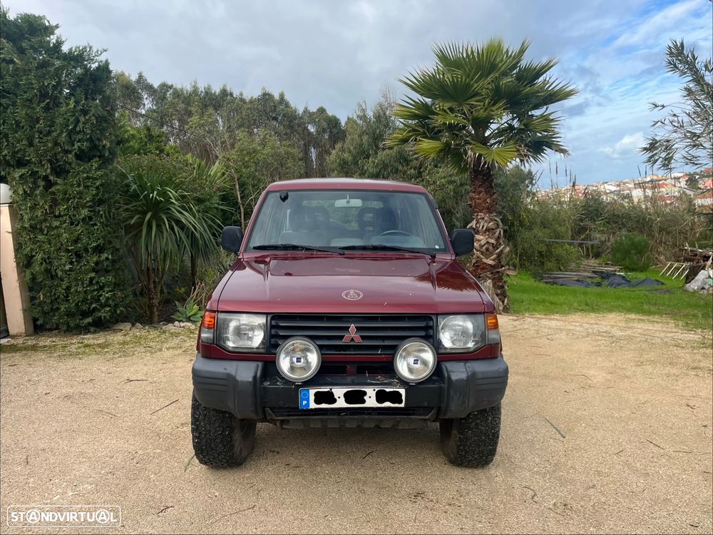 Mitsubishi Pajero 2.5 TD GLX Longo - 2