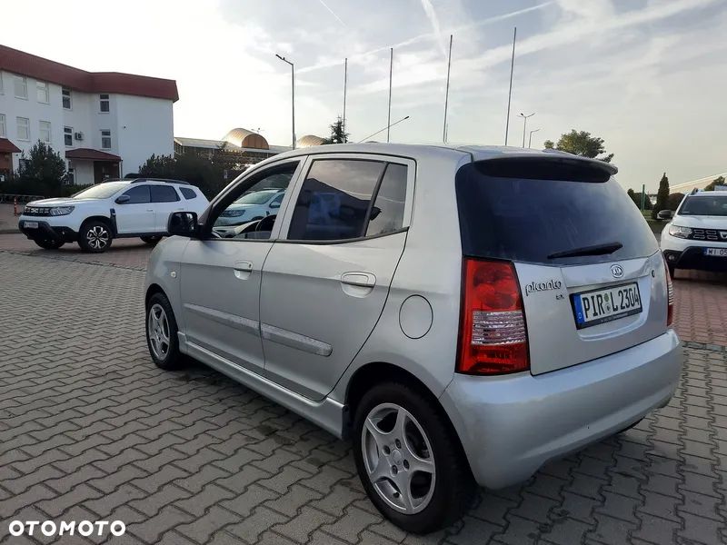 Kia Picanto - 4