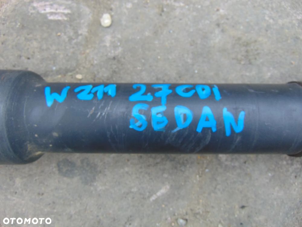 Wał napędowy Mercedes w211 Sedan skrzynia manual 2,7 CDI