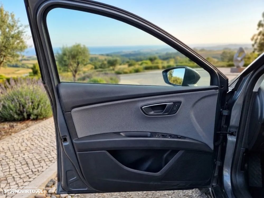SEAT Leon 1.2 TSI 16V Style Eco.Start/Stop - 37