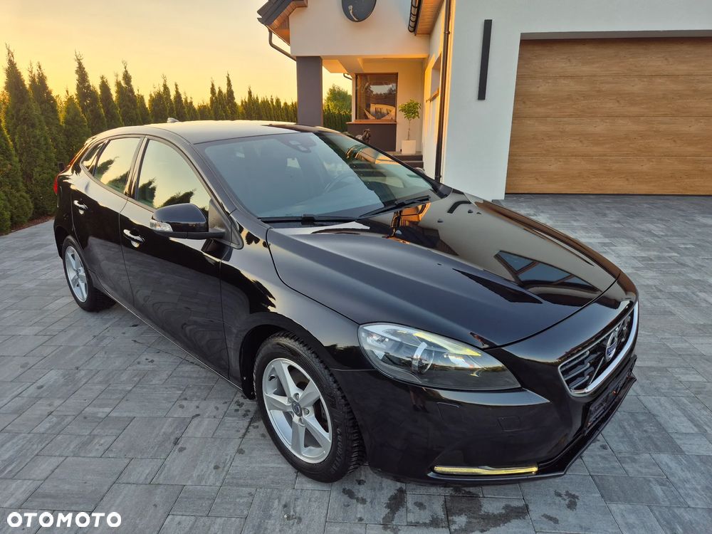 Volvo V40 T2 Kinetic - 1