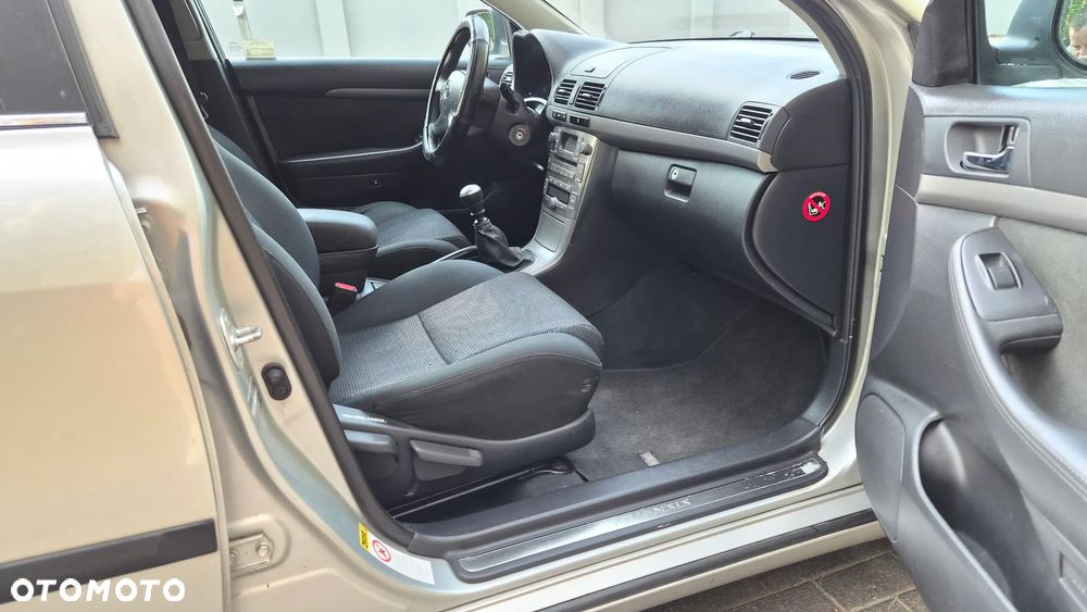 Toyota Avensis 2.2 D-4D Prestige - 7