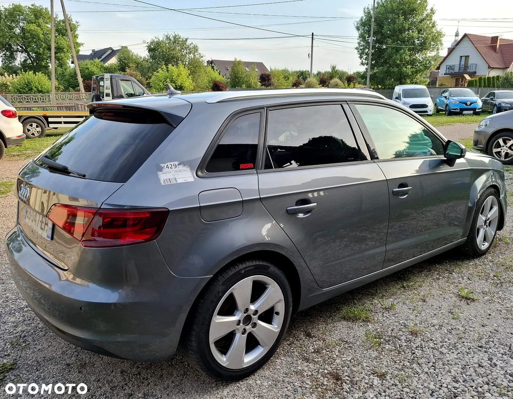 Audi A3 Sportback 1.4 TFSI Attraction - 3