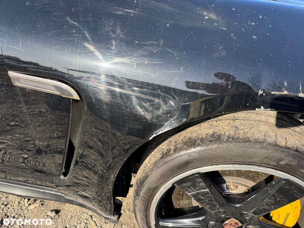 Porsche Panamera GTS - 27