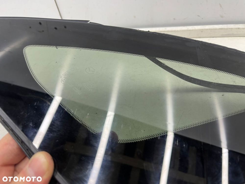 Szyba boczna Mazda CX-3 CX3 14-21r. trójkąt karoseryjna prawa tylna prawy tył oryginalna CIEMNA - 6